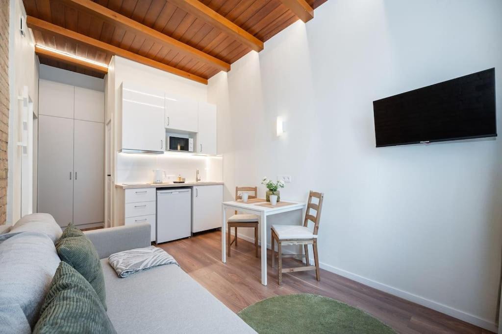Warm In The Heart Of Wilna